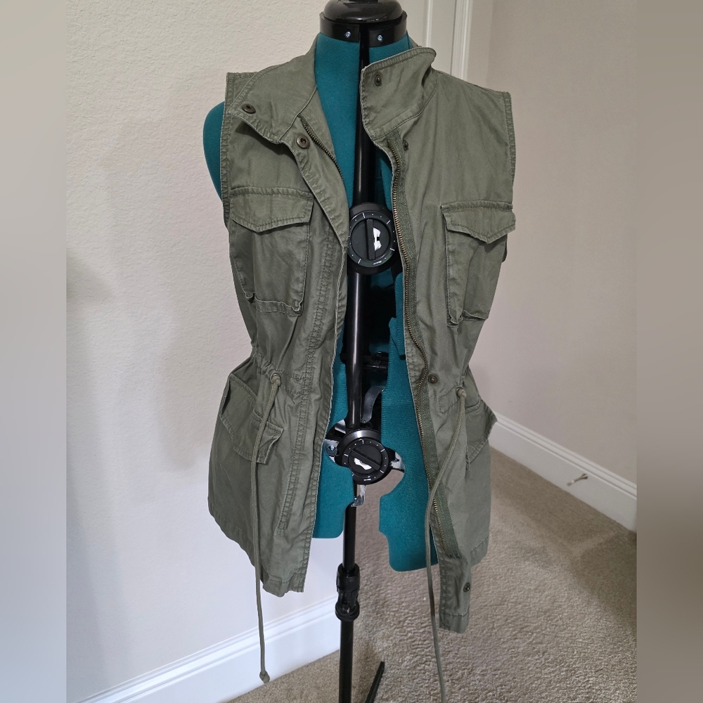 Old Navy Olive Green Utility Vest